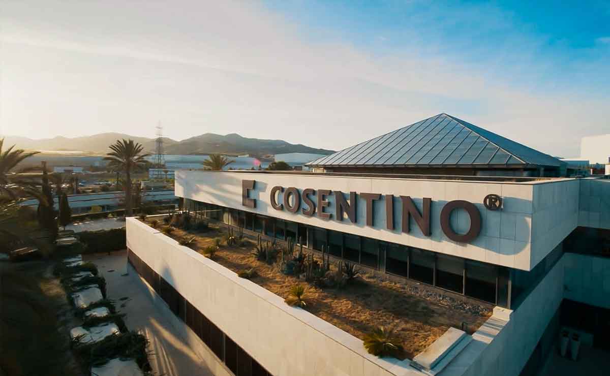 Grupo Cosentino oferta 50 vacantes como operario/a de producción para su fábrica en Almería