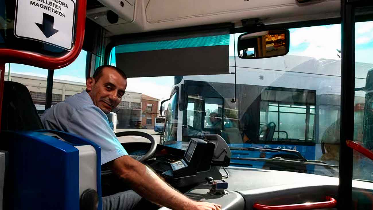 trabajar conductor autobús Sevilla