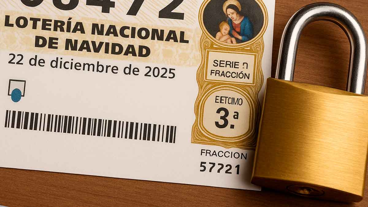 Décimo de la Lotería de Navidad 2025 junto a un candado simbolizando seguridad y prevención de estafas