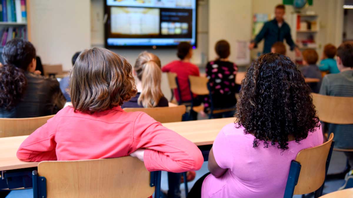 Alumnos en un aula de Infantil durante el proceso de escolarización en Andalucía 2026/27