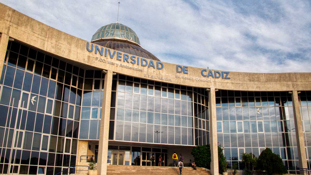 Universidad de Cádiz donde investigadores desarrollan hidrógeno a partir de residuos de biodiésel