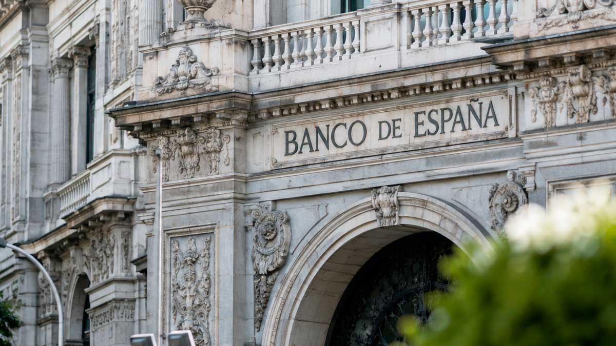 Fachada del Banco de España en Madrid tras el aviso sobre hipotecas y acceso a la vivienda