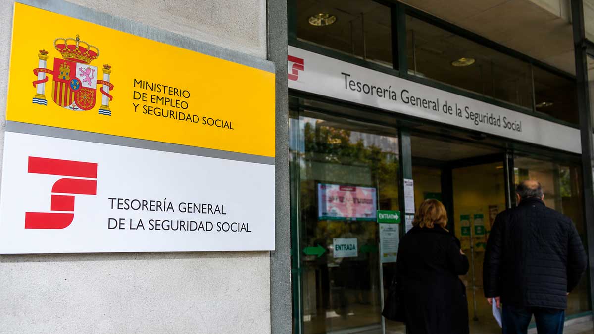 Entrada de una oficina de la Seguridad Social sobre el incentivo por retrasar la jubilación en España