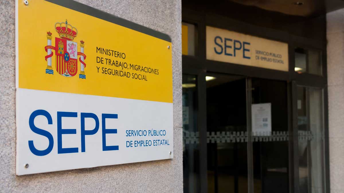Oficina del SEPE tras la sentencia del Tribunal Supremo sobre el subsidio para mayores de 52 años y los ingresos puntuales