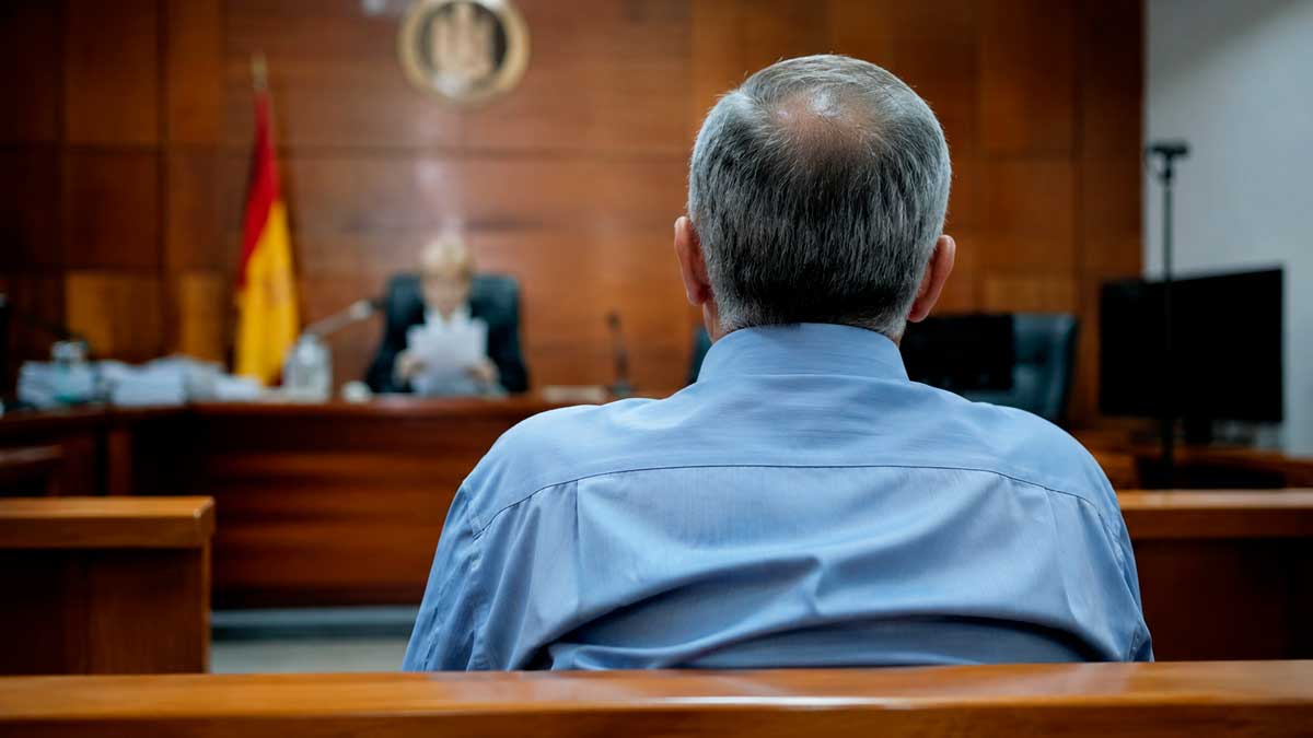 Describe la imagen de forma objetiva y natural, incluyendo la palabra clave principal.