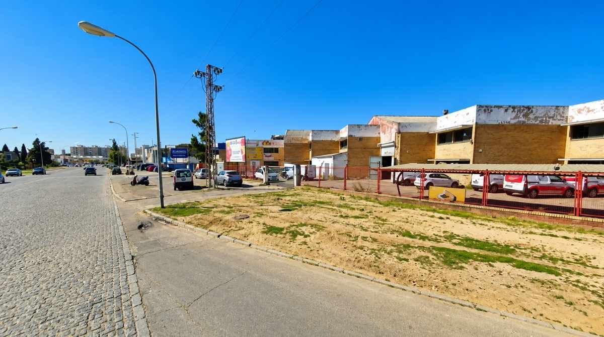 Polígono Carretera Amarilla de Sevilla donde ocurrió el accidente laboral que acabó con la muerte de un trabajador