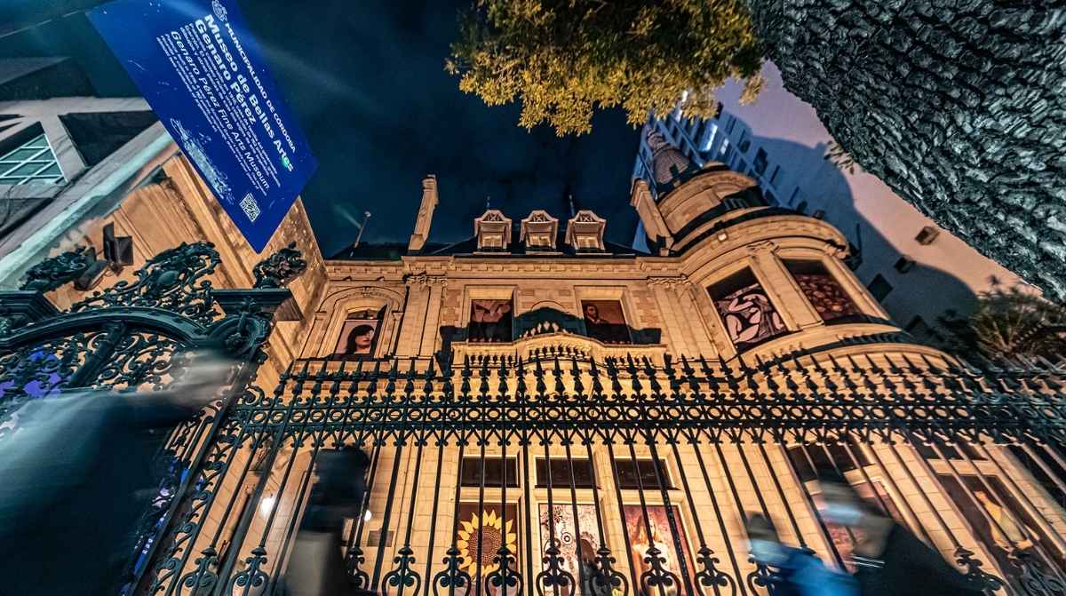 Museo Julio Romero de Torres en Córdoba durante las visitas nocturnas y actividades gratuitas de verano