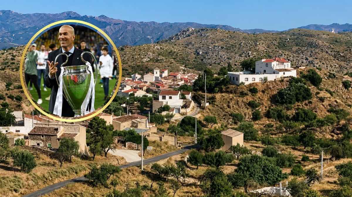 Vista de la pedanía de El Chive, en Almería, donde Zinedine Zidane tiene una casa de tres plantas con piscina