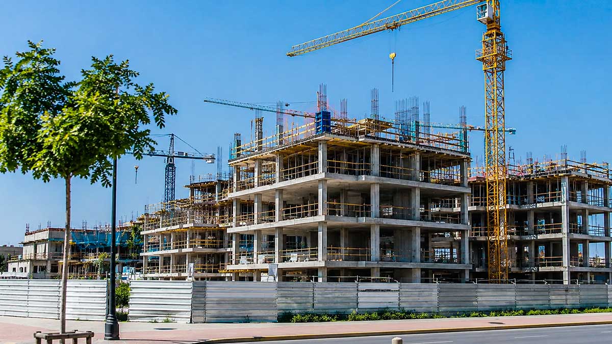 Construcción de viviendas en Andalucía durante el crecimiento de la compraventa en mayo