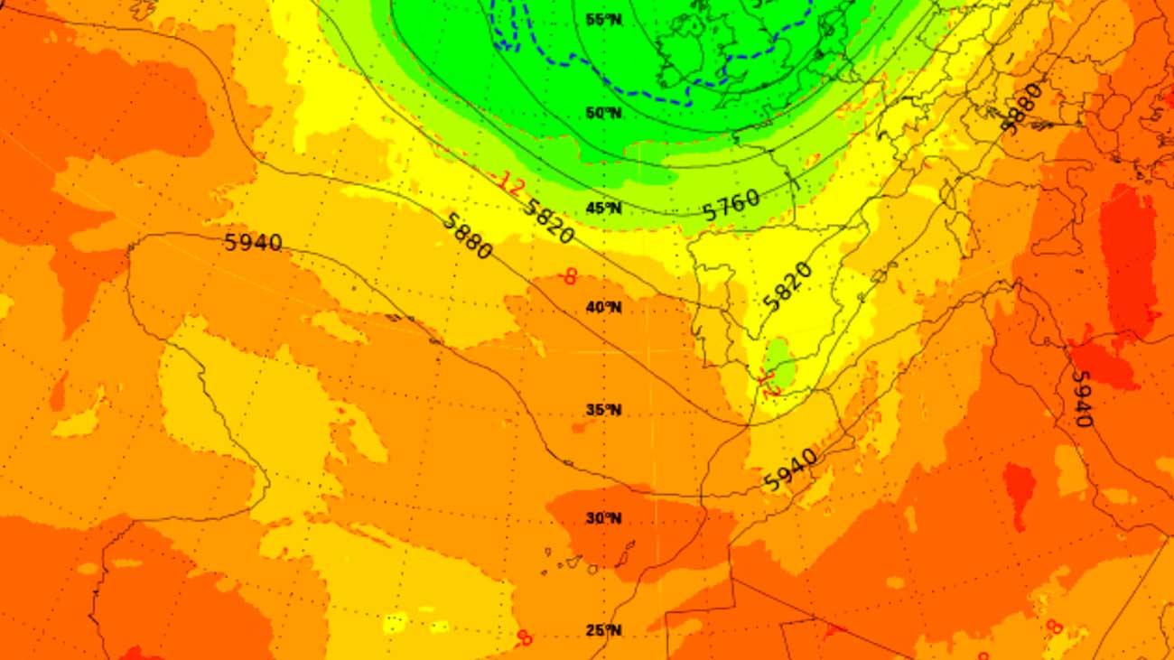 Mapa meteorológico de Andalucía mostrando descenso de temperaturas y lluvias