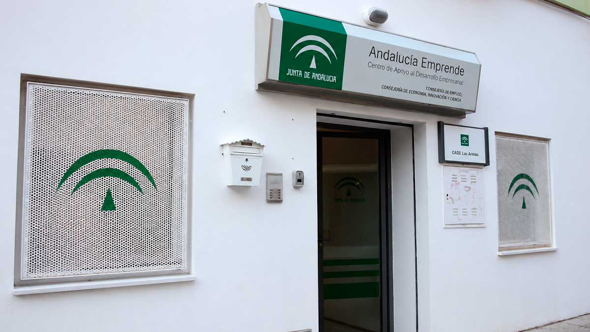 Oficina de Andalucía Emprende, apoyo a nuevas empresas en Andalucía