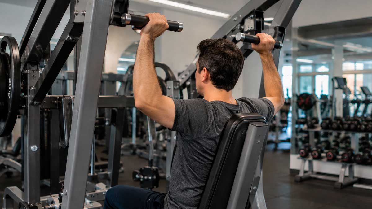 El TSJA avala el despido de un peón de Torrox que levantó 30 kilos en el gimnasio estando de baja por una lesión de hombro