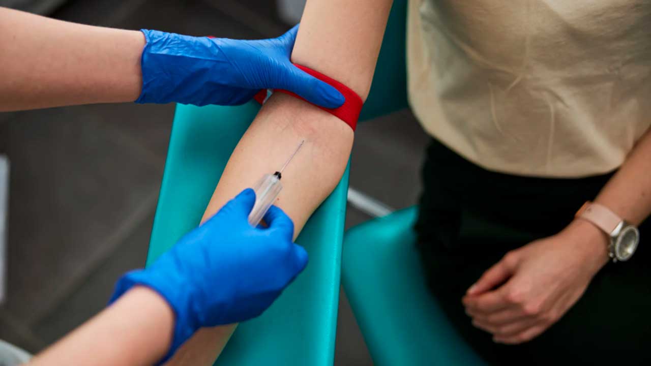 Análisis de sangre para el diagnóstico del alzhéimer en Andalucía