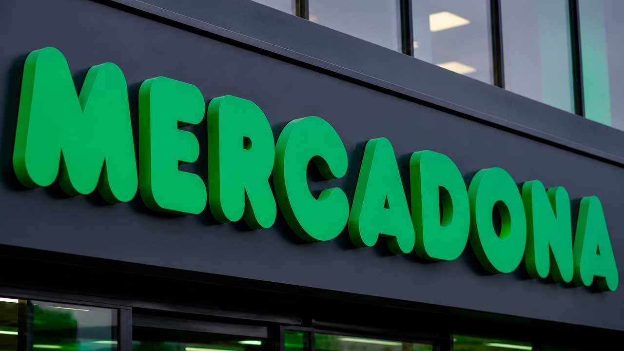 Rótulo de Mercadona relacionado con el despido de un trabajador en Torremolinos