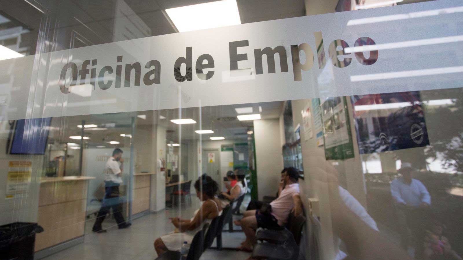 Oficina de empleo para realizar trámites del SAE y SEPE en Andalucía